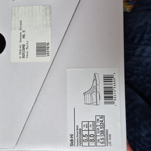 Vans X Sesame Street High-Top Sneakers Size 6.5 Men/8 Women! NWT! - Picture 10 of 15